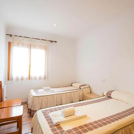 Cari - Plusholidays Calpe